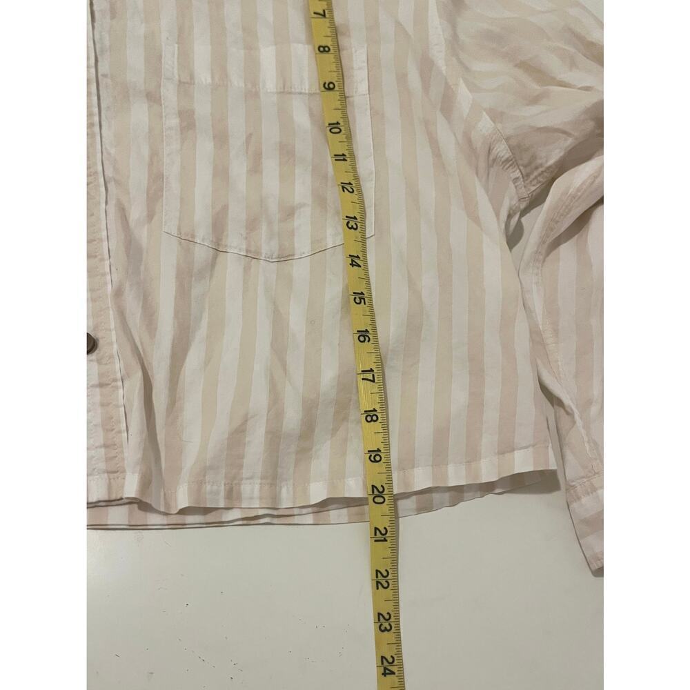 Everlane Way Short Shirt in Silky Cotton - Picture 7 of 7